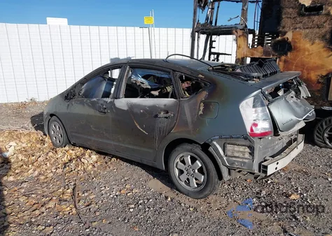 2005 Toyota Prius z USA, uszkodzony, nr VIN JTDKB20U953029553